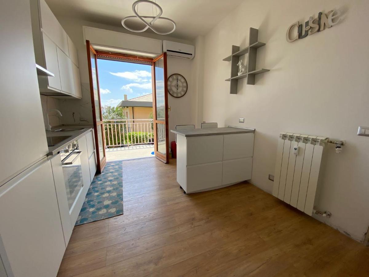 Appartement Cogoleto Extérieur photo