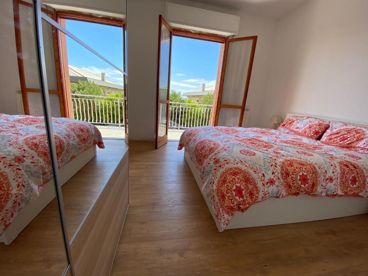 Appartement Cogoleto Extérieur photo